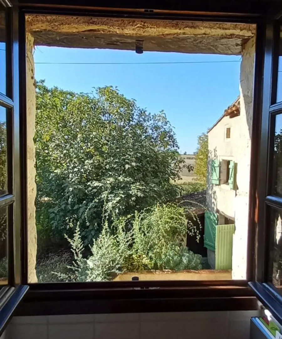 Gite De La Tarabelle, Maison Entiere Avec Grand Patio Et Spa A La Campagne Frausseilles