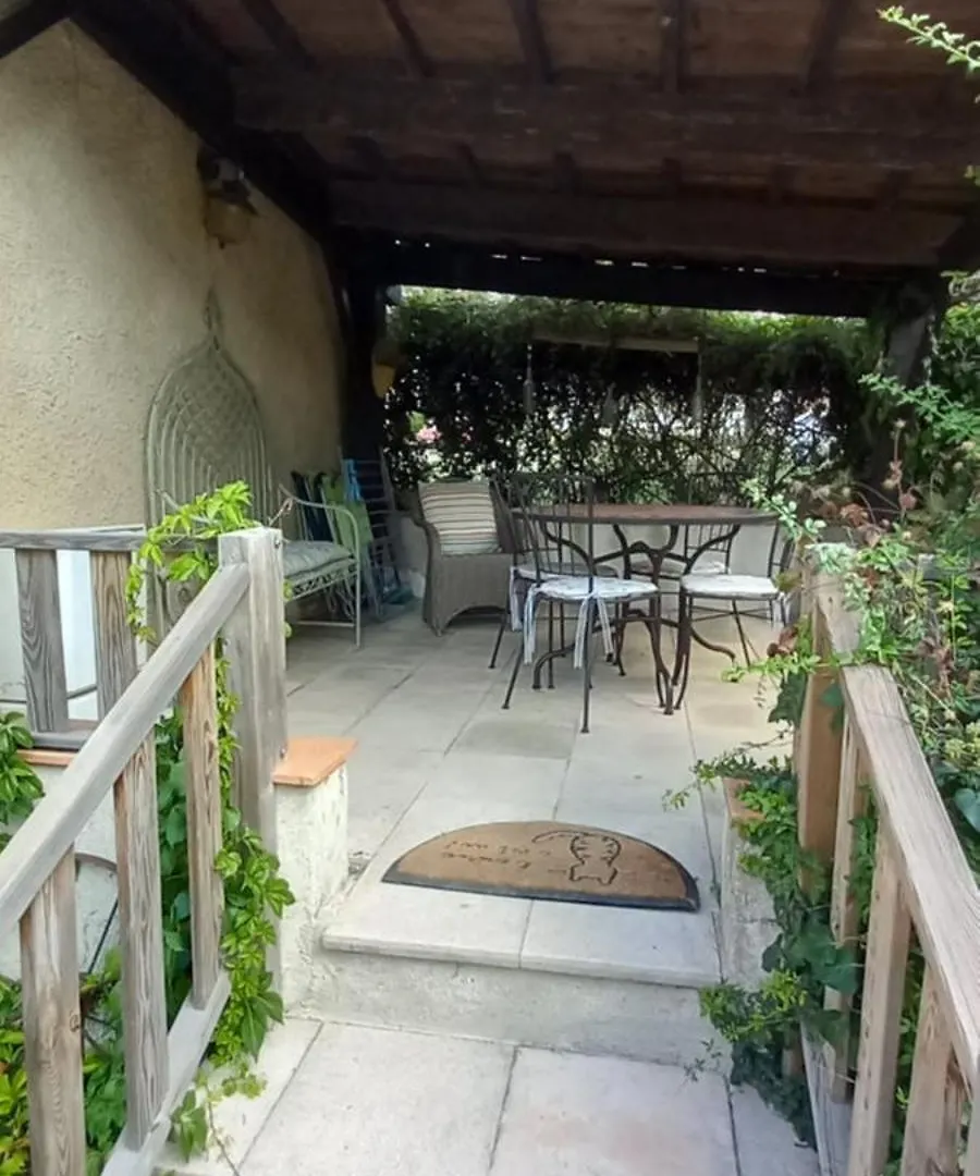 Gite De La Tarabelle, Maison Entiere Avec Grand Patio Et Spa A La Campagne Frausseilles Francie
