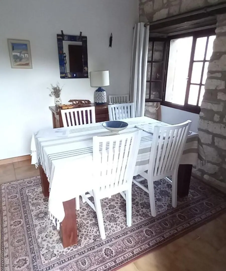 Prázdninový dům Gite De La Tarabelle, Maison Entiere Avec Grand Patio Et Spa A La Campagne Frausseilles Francie