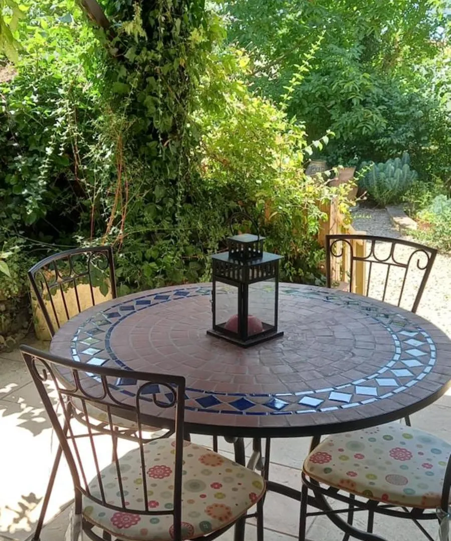 Prázdninový dům Gite De La Tarabelle, Maison Entiere Avec Grand Patio Et Spa A La Campagne Frausseilles