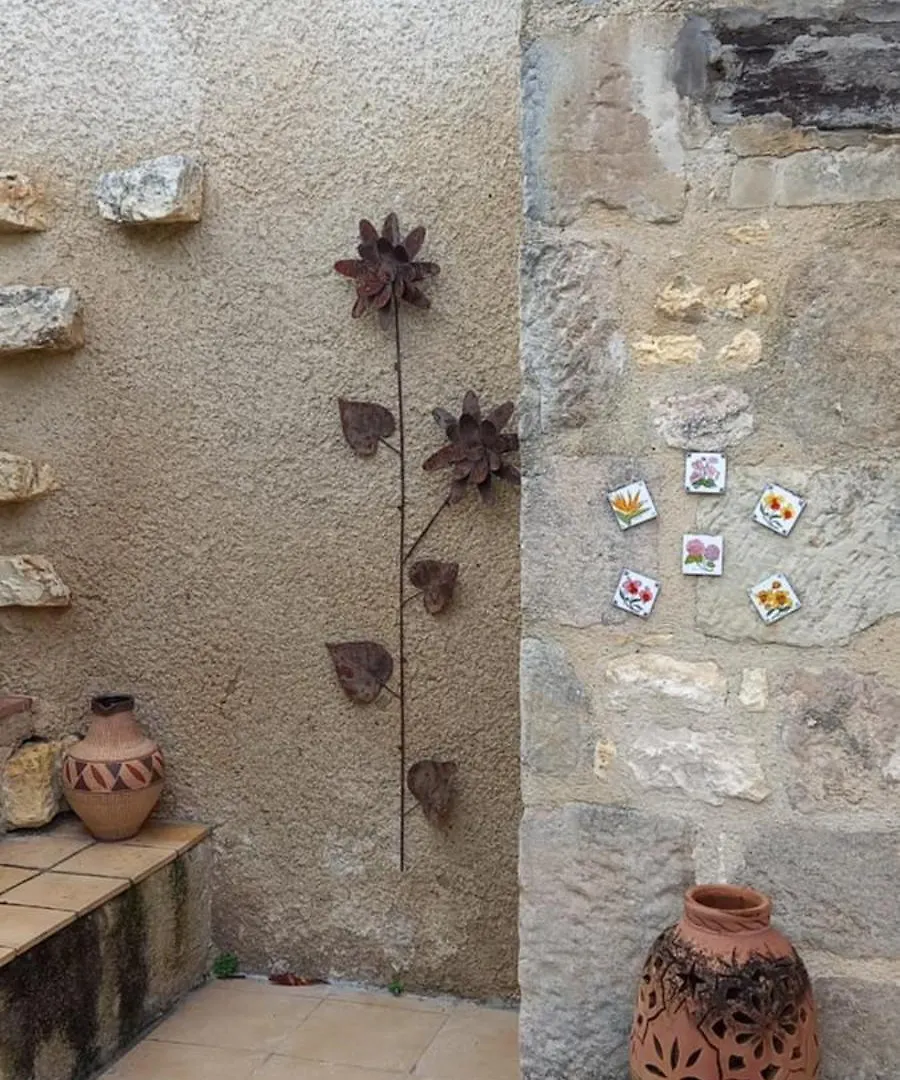 Gite De La Tarabelle, Maison Entiere Avec Grand Patio Et Spa A La Campagne Frausseilles 0*,